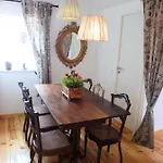 Апартаменти Santosweethome 1 *