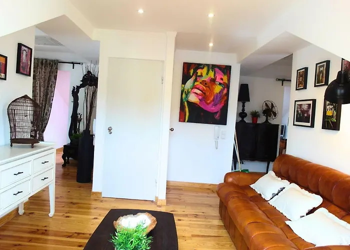 Santosweethome 1 * Lisbon